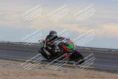 media/Jan-14-2023-SoCal Trackdays (Sat) [[497694156f]]/Turn 11 Inside (950am)/